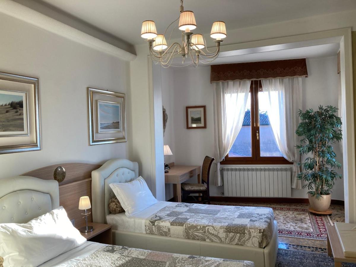 Oasis Golden Lagoon Chalet Lido di Venezia ภายนอก รูปภาพ