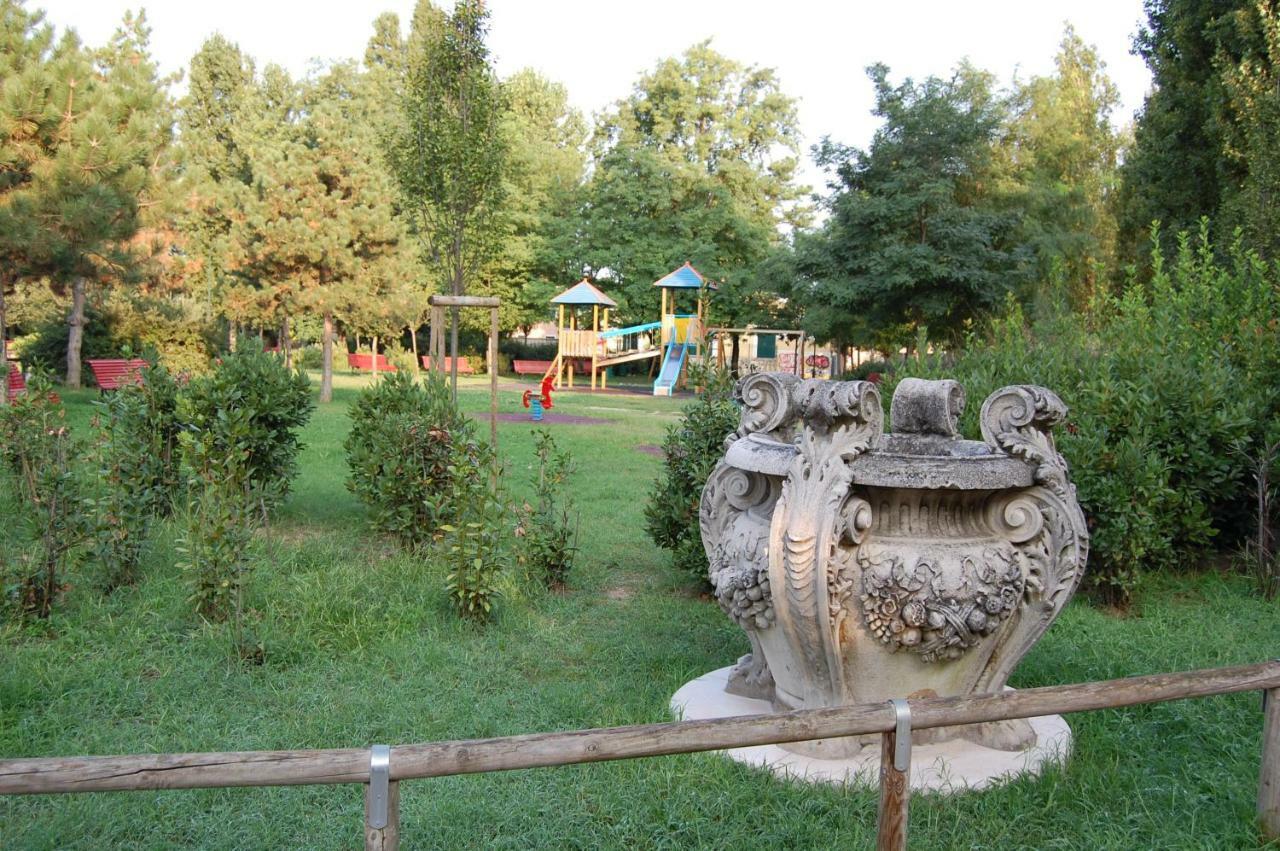 Oasis Golden Lagoon Chalet Lido di Venezia ภายนอก รูปภาพ