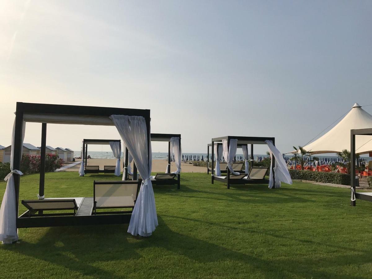 Oasis Golden Lagoon Chalet Lido di Venezia ภายนอก รูปภาพ