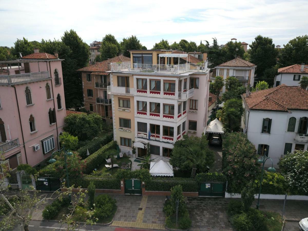 Oasis Golden Lagoon Chalet Lido di Venezia ภายนอก รูปภาพ